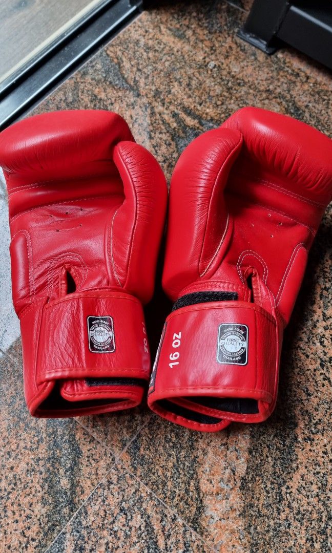 Used boxing shop gloves for sale