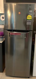 Refrigerator