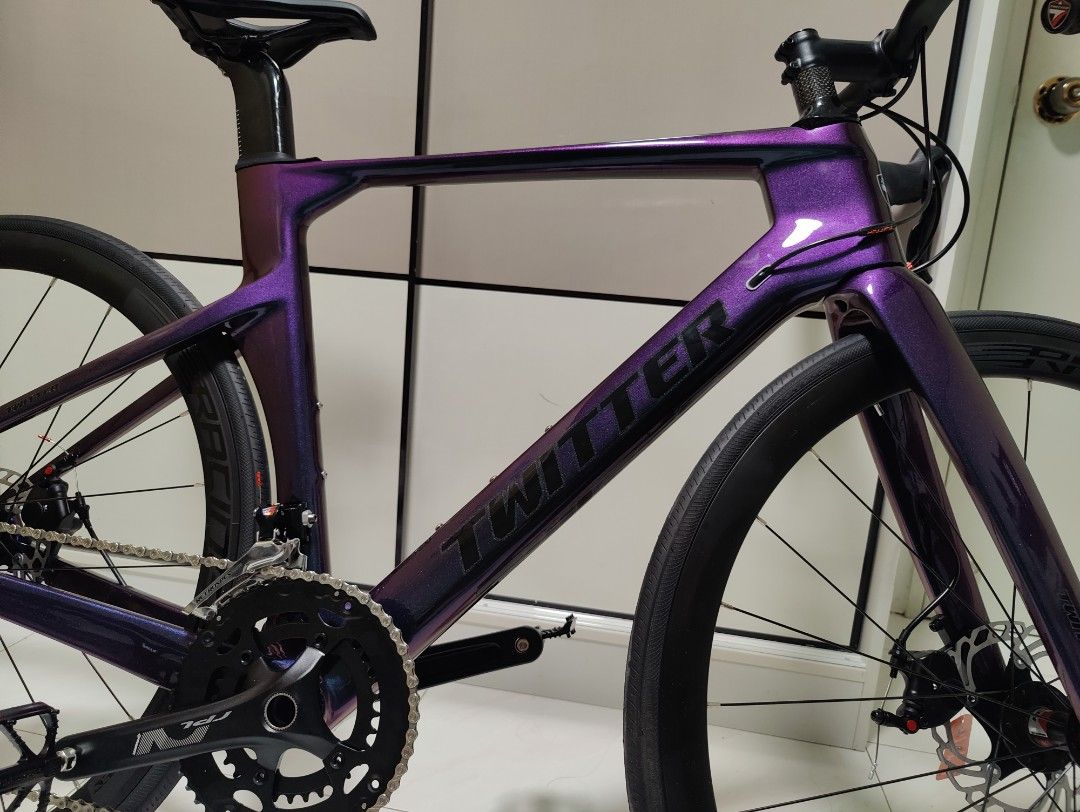 *RIM BRAKE* Twitter R10 pro chameleon size 48 carbon roadbike, Sports ...