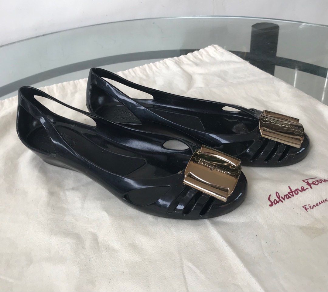 ferragamo jelly shoes size chart