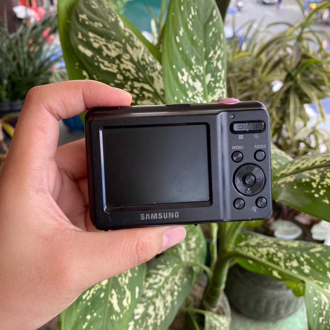 Samsung ES9 Digicam/Digital Camera, Photography, Cameras on Carousell