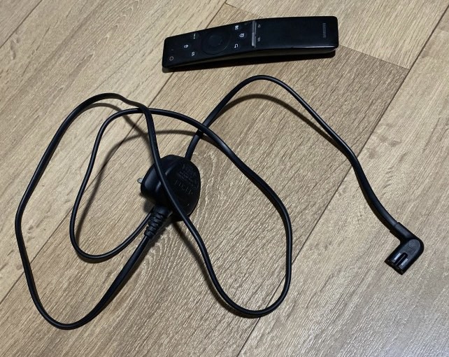 Samsung Tv Controller & Power Plug, TV & Home Appliances, TV