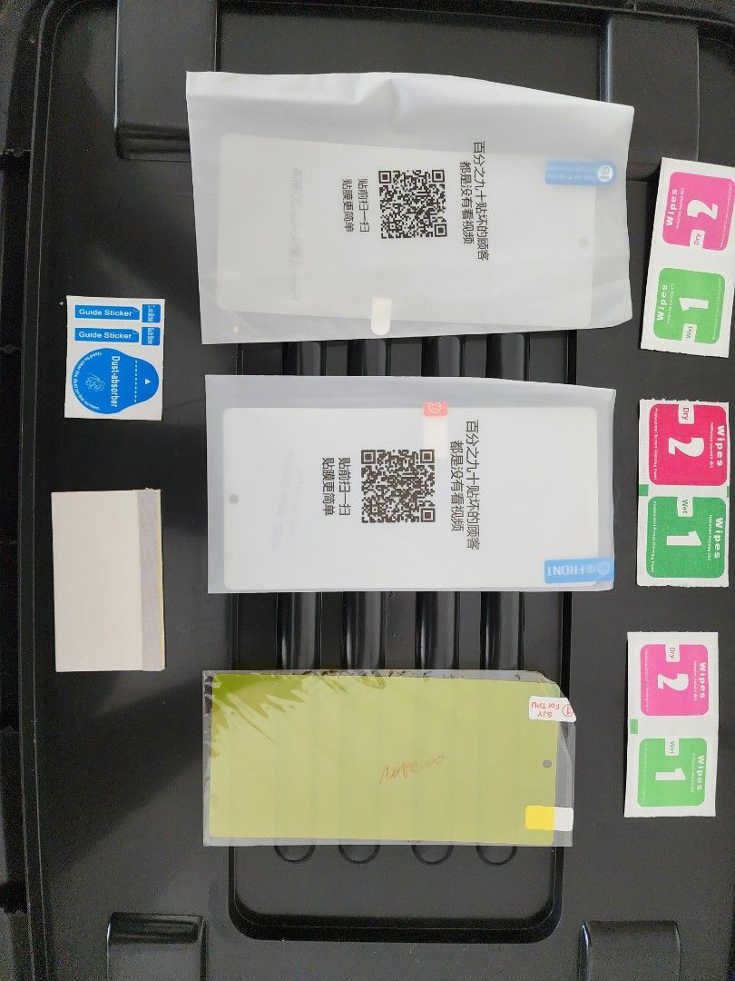 Screen Protector (Category: Other Mobile & Gadget Accessories) located in Singapore. Submitted by thelead (Listing ID 1212098952, Image 1). Description: All 3 screen protector for Note 20 ultra, Note 10 pro and note 10 for only $5.