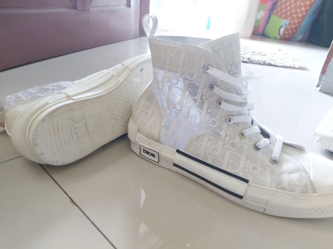 hyper royal smoke grey release date