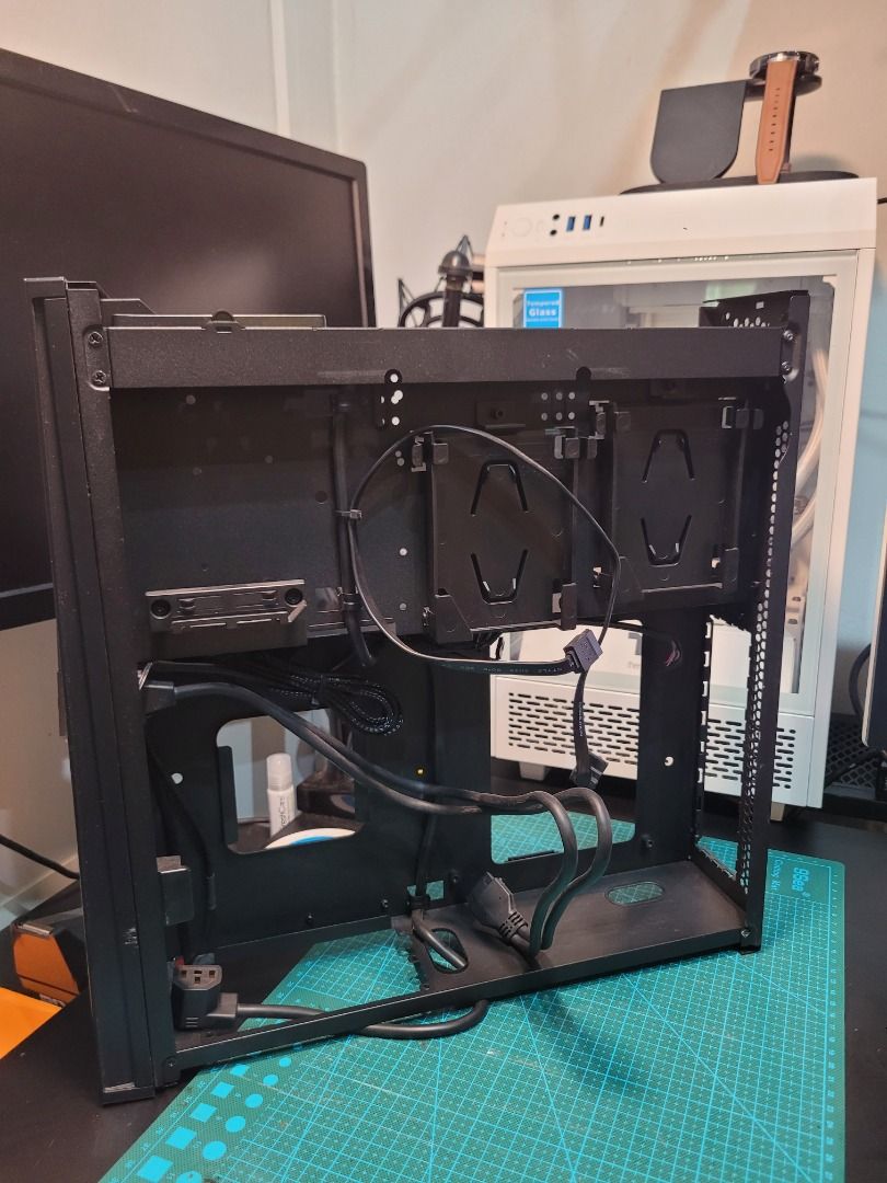 Silverstone Raven RVZ02 Window ITX Chassis, Computers & Tech, Parts ...