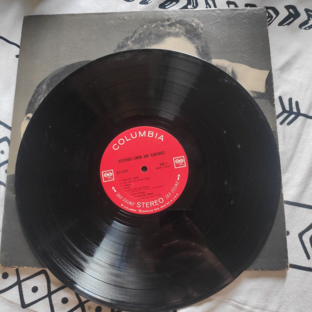Simon and Garfunkel (Category: Vinyls) located in Manila. Submitted by moyki10 (Listing ID 1212151182, Image 2). Description: Simon and Garfunkel LP Bookends US press, 1968 Php 1,500.