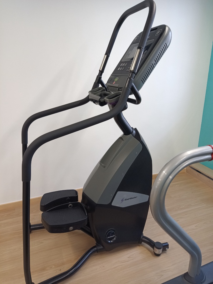StairMaster Freeclimber stepper machine, Sports Equipment, Exercise