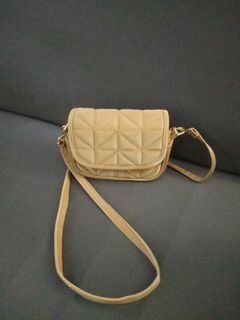 (Kategori: ) berada di . Dikirim oleh leaj33 (ID iklan 1212207772, Gambar 1). Deskripsi: .