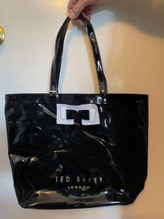 （分類：）位於 。 由 pris.db 提交（商品編號 1212120415，圖片 1）。簡介： 。
