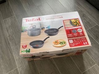 Tefal Cookware Set