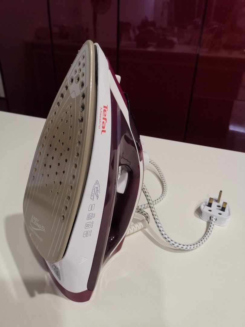 Tefal Maestro Steam Iron, TV & Home Appliances, Irons & Steamers on ...