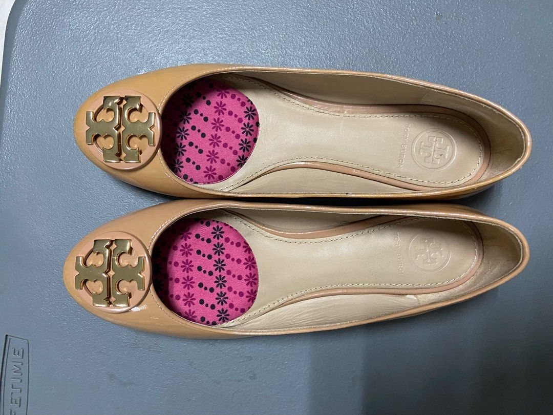 Tory Burch Flats, Women's Fashion, Footwear, Flats & Sandals on Carousell