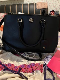 Tory burch robinson double zip