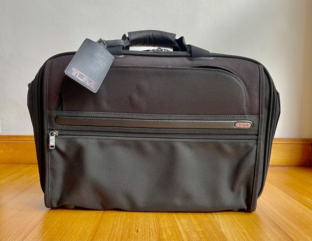Tumi Expandable Laptop Travel Bag Computers Tech Parts