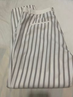 (Category: ) located in . Submitted by sellingcha (Listing ID 1212076702, Image 1). Description: .