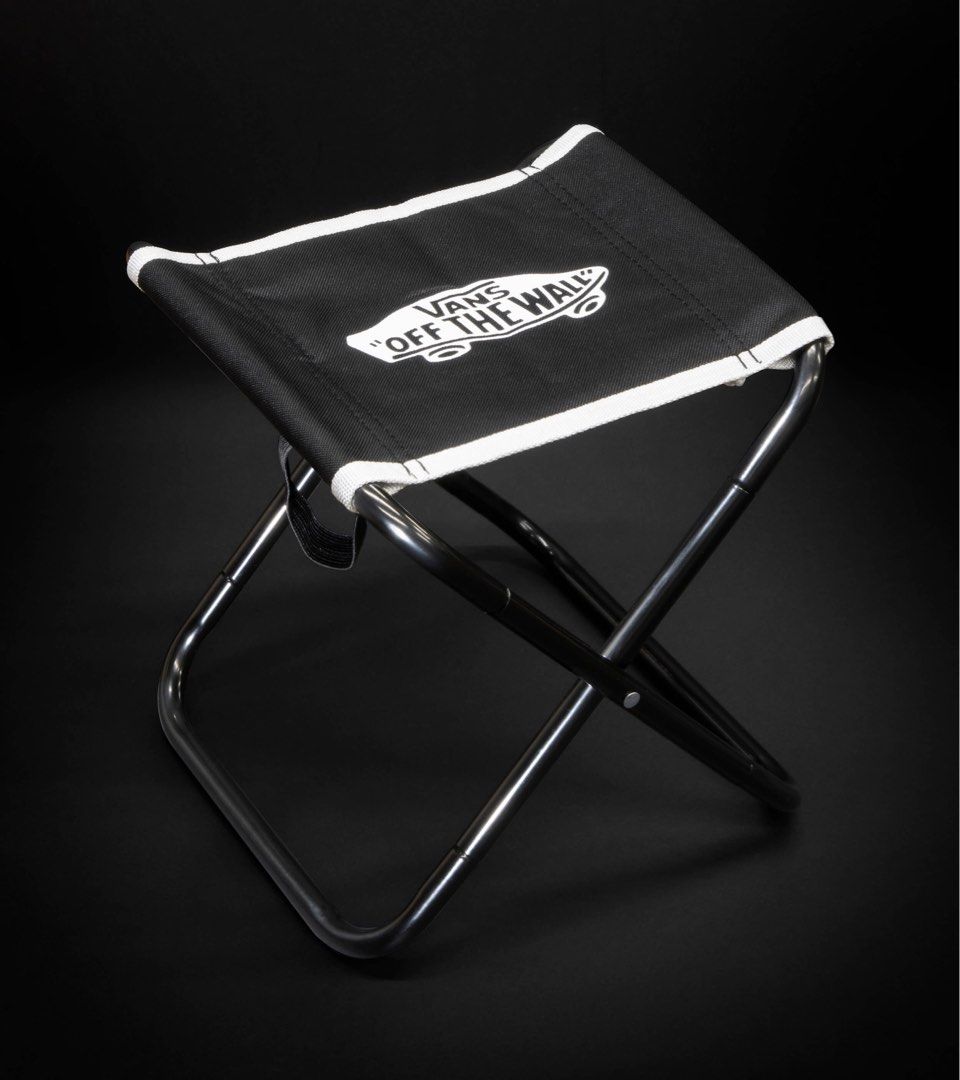 Mini stool 2024 foldable