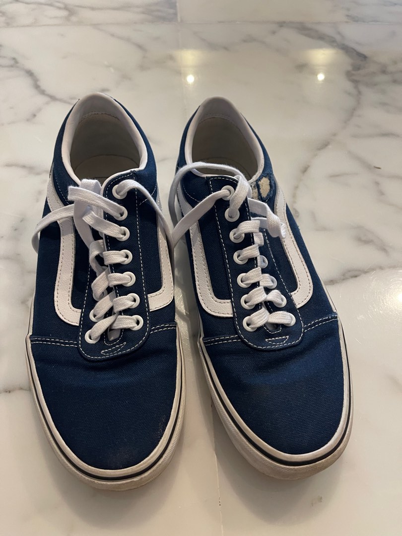 Vans navy blue with laces