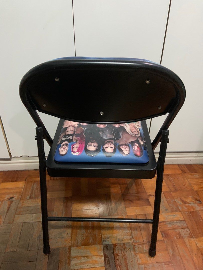 WWE Official Merchandise Chair, Furniture & Home Living, Furniture ...