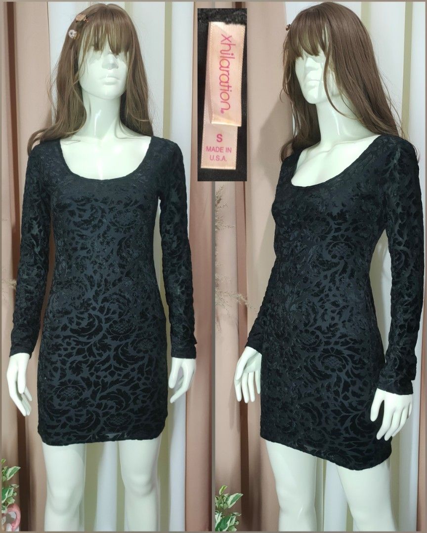 Xhilaration velvet dress discount