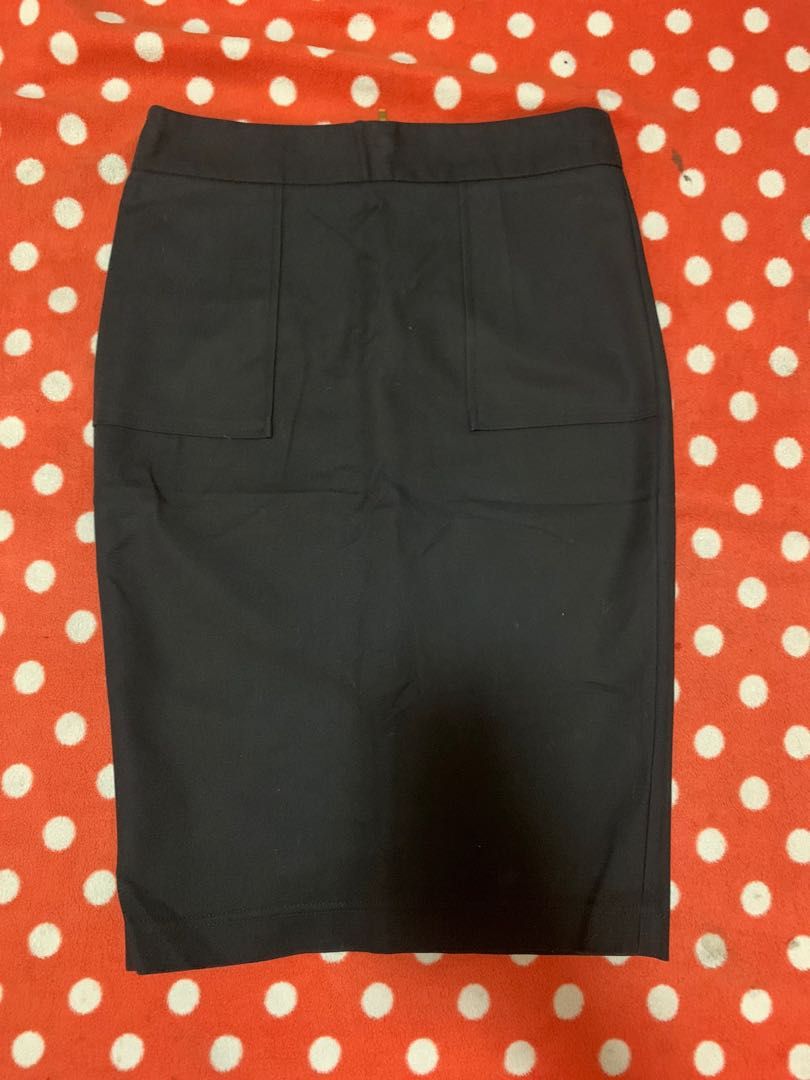 zara mid skirt, Women's Fashion, Bottoms, Skirts on Carousell