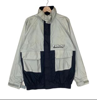 (Category: ) located in . Submitted by 97_thriftclothing (Listing ID 1207368845, Image 1). Description: .