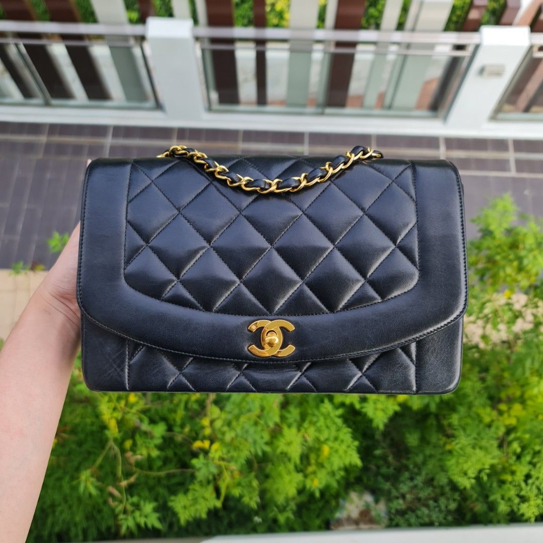 🖤 VINTAGE CHANEL LADY DIANA MEDIUM FLAP BAG BLACK 25CM 25 CM 24K GHW GOLD  HARDWARE LAMBSKIN CLASSIC QUILTED CF, Luxury, Bags & Wallets on Carousell