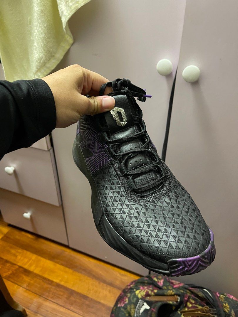 adidas dame 5 black panther