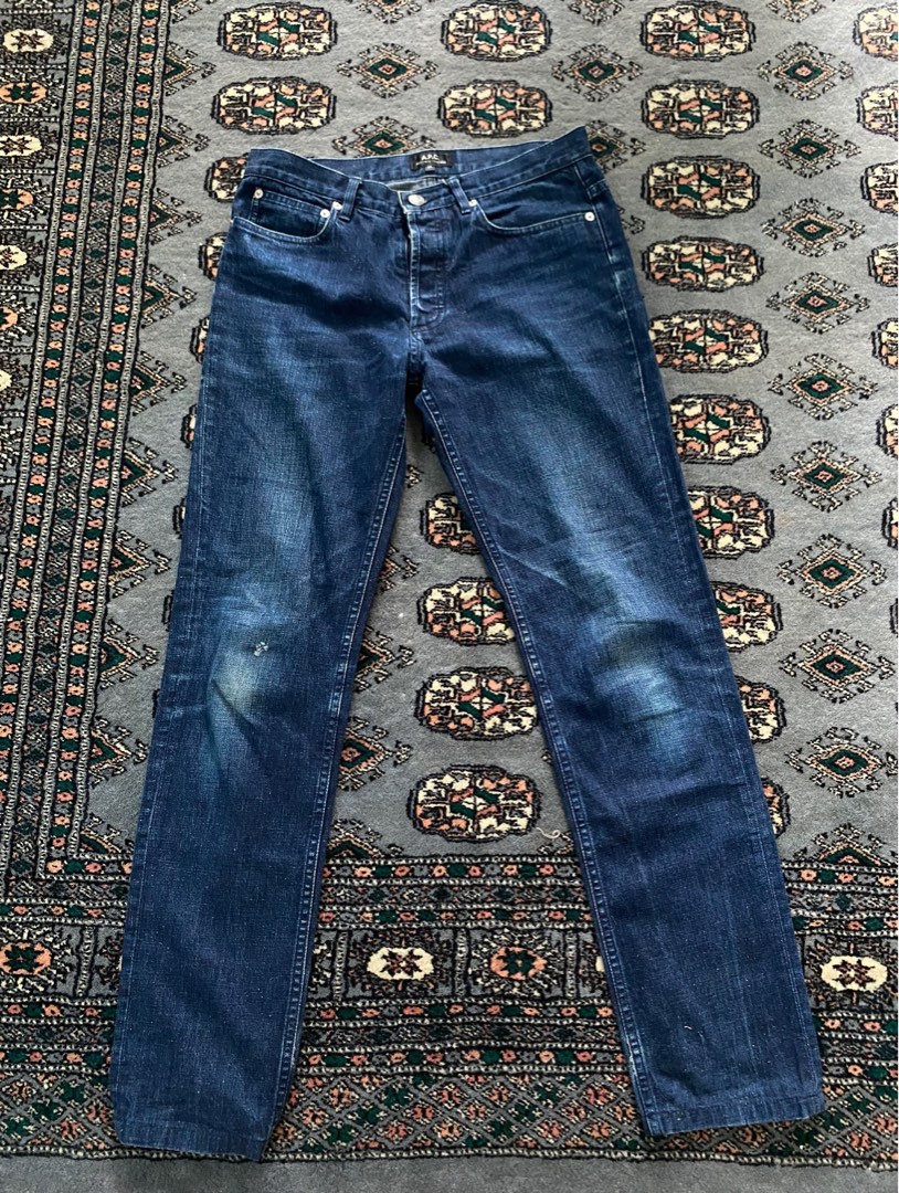 APC jeans, Men's Fashion, Bottoms, Jeans on Carousell