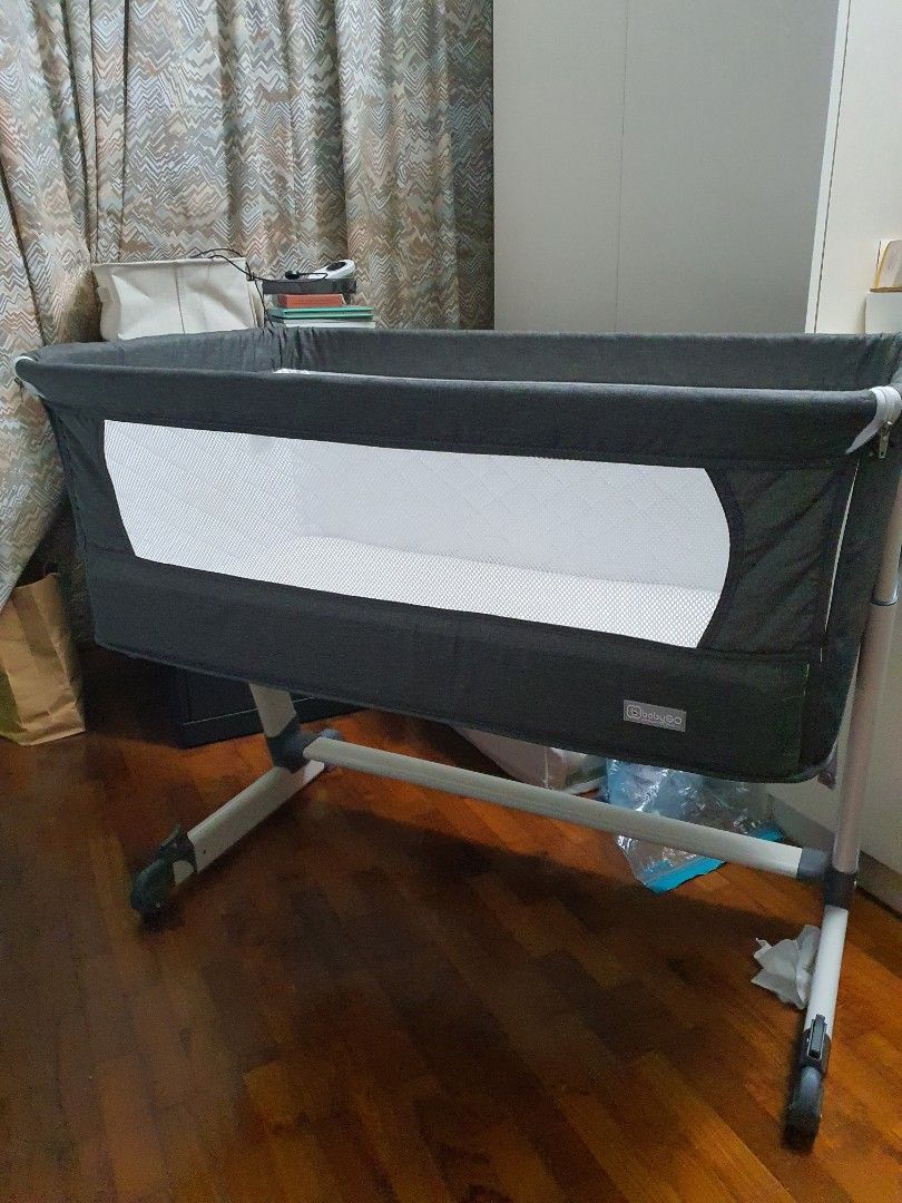 BABYGO together bedside cosleeper., Babies & Kids, Baby Nursery & Kids