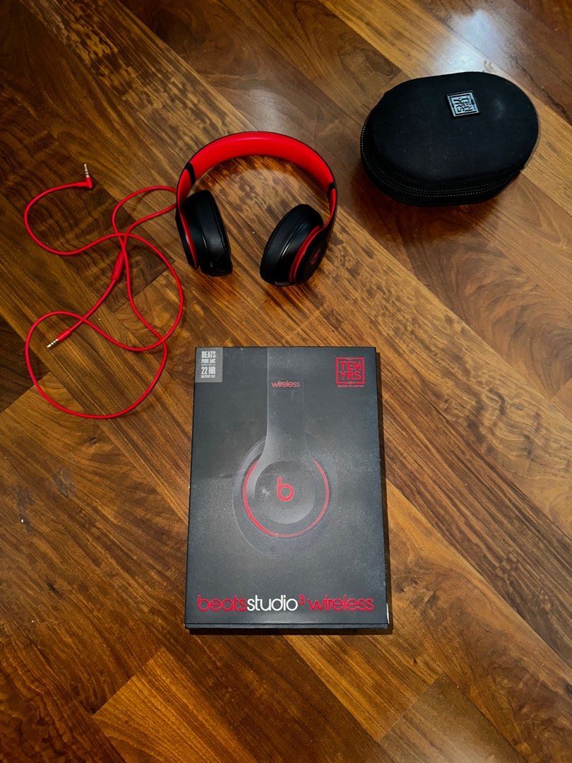 Beats studio 3 hotsell red