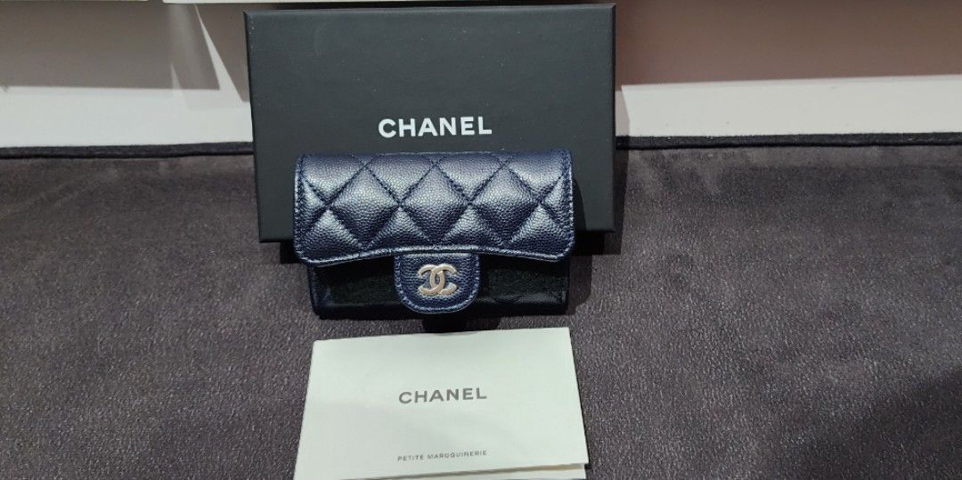 Authentic Chanel Card Holder Navy Blue GHW