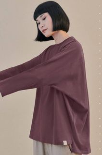 (Category: ) located in . Submitted by ieqaohpreloved (Listing ID 1207290077, Image 1). Description: .