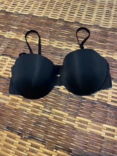 (Category: ) located in . Submitted by vangoghshop (Listing ID 1207196248, Image 1). Description: .