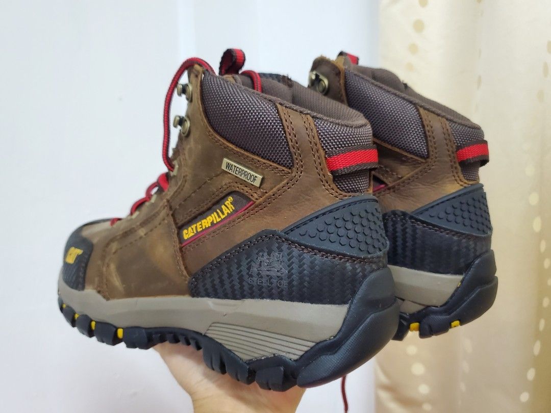 Caterpillar navigator boots 2025