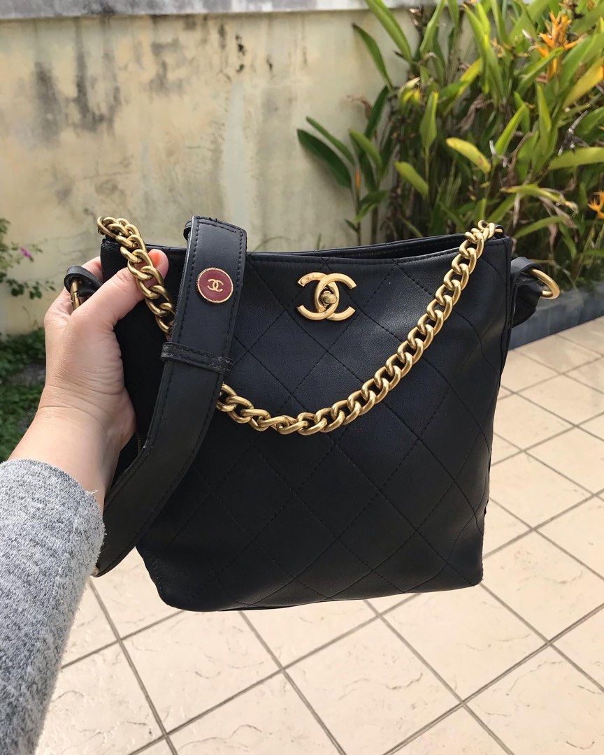 Chanel hippie bucket bag best sale