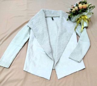 Coat stradivarius ( not zara, mango, uniqlo )