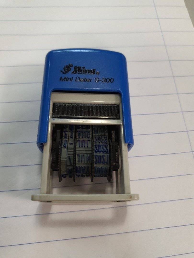 Date stamp (Category: Other Stationery & Craft) located in Singapore. Submitted by me_oh (Listing ID 1207282907, Image 1). Description: Date stamp (able to stamp till 2025, inclusive) By postage only. Top up $2..