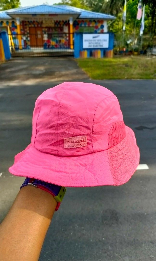 Diadora best sale bucket hat