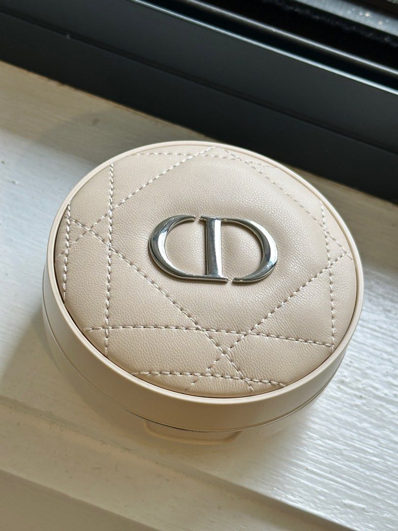 Dior Cushion Powder, Beauty & Personal Care, Face, Makeup on Carousell