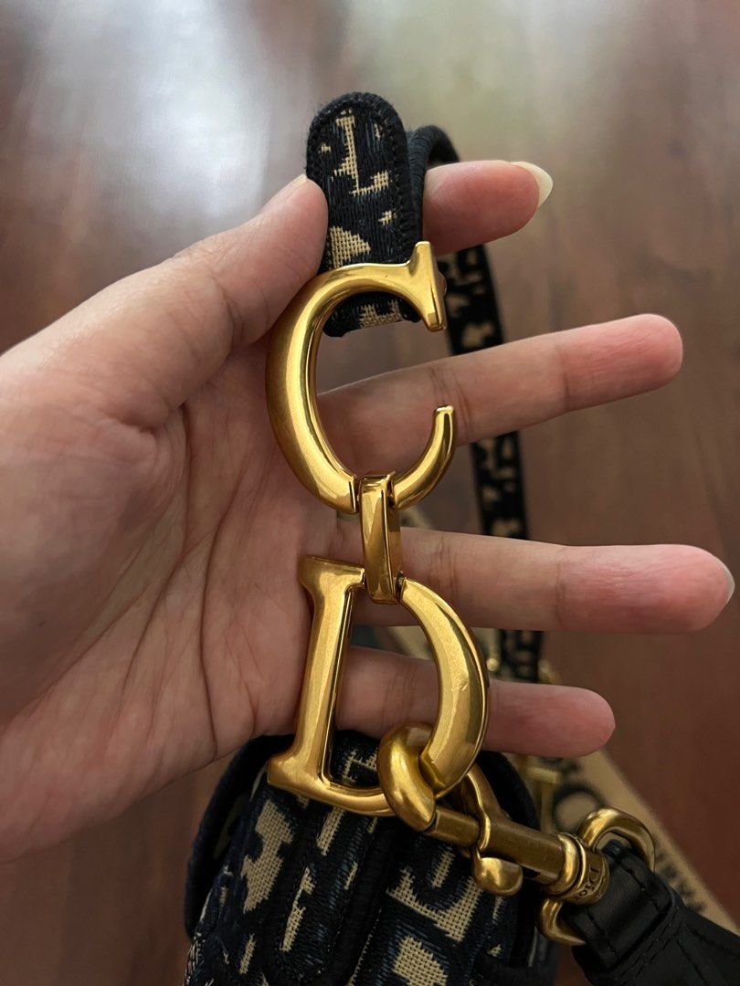 DIOR SADDLE BAG NAVY, Fesyen Wanita, Tas & Dompet di Carousell