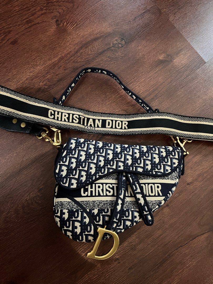 DIOR SADDLE BAG NAVY, Fesyen Wanita, Tas & Dompet di Carousell