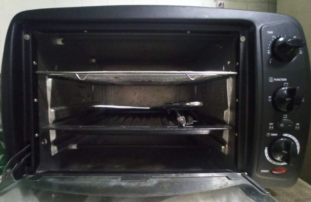 Big capacity Electric toaster oven, TV & Home Appliances, Kitchen