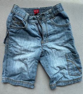 (Category: ) located in . Submitted by coffeeorkopi (Listing ID 1207209444, Image 1). Description: .