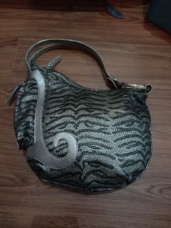 Fendi zucca auth