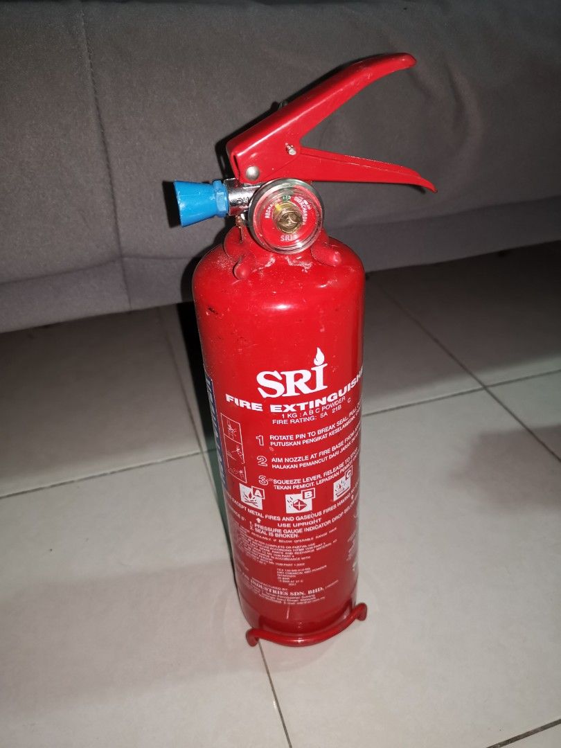 Fire extinguisher SRI ABC powder 1KG used, Furniture & Home Living