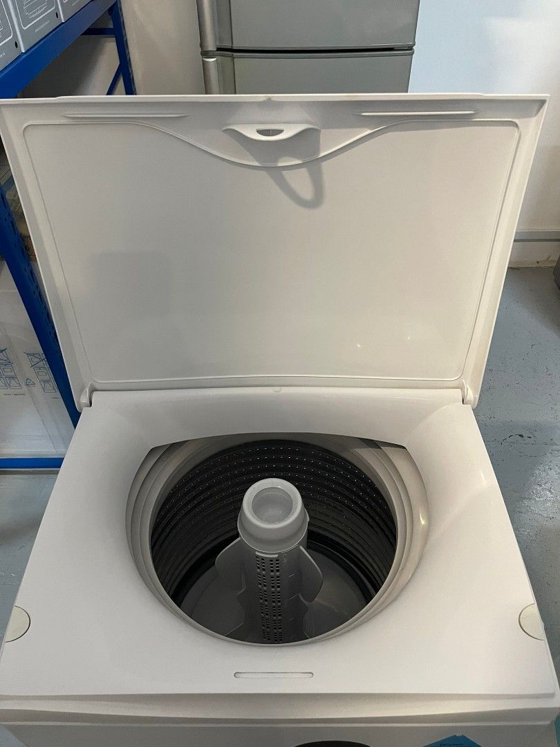 FISHER & PAYKEL TOP LOAD WASHING MACHINE (8KG) (WHITE) WA8056MW1