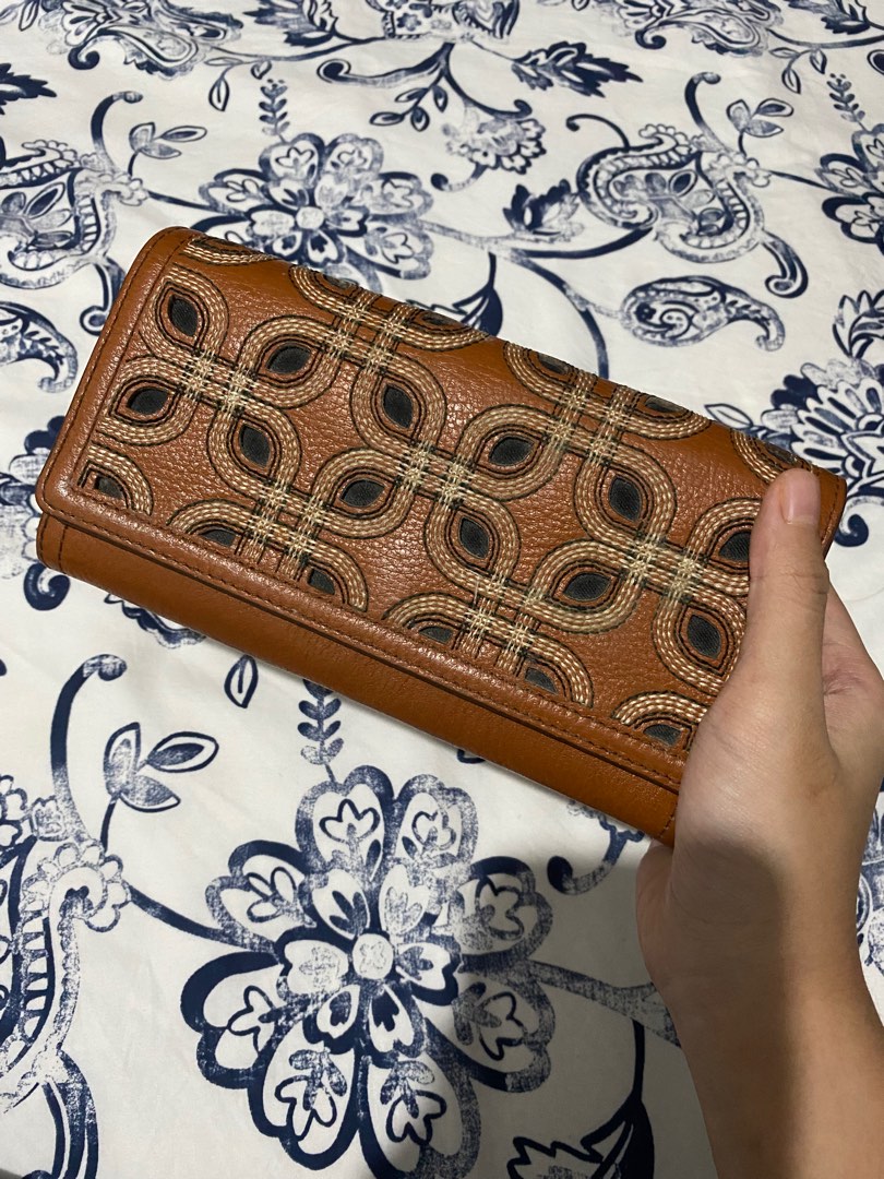 Beg duit fossil shop