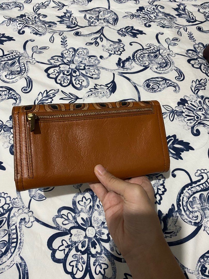Beg duit fossil shop