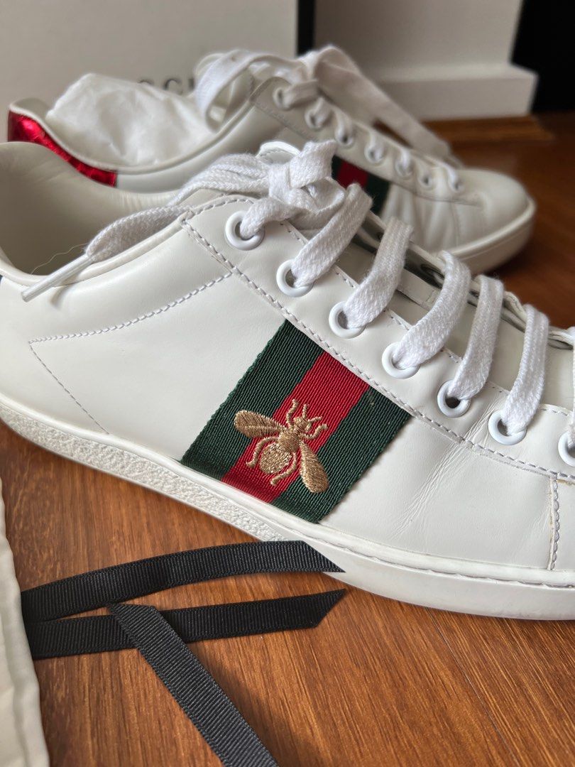 Gucci bee best sale ace sneakers price