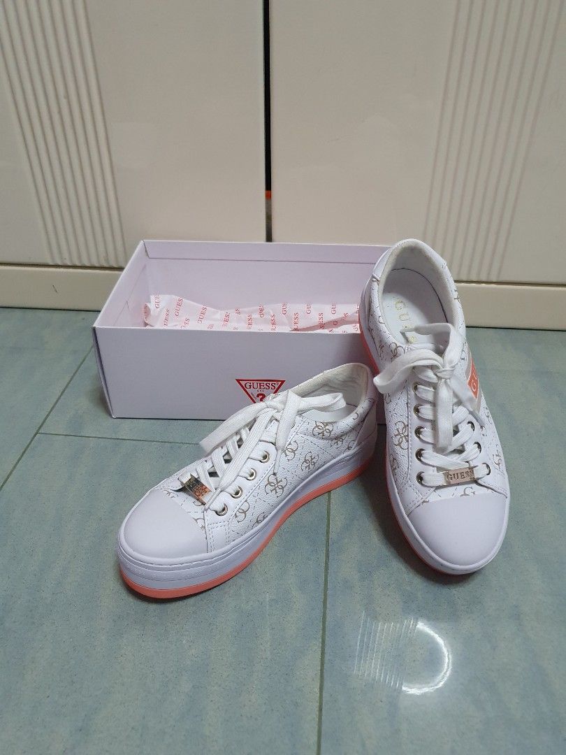 White printed sneakers sale